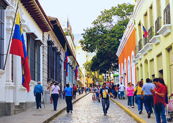 Dear Travelers To Venezuela: Please Don't Come Visit Until You've  Understood These 7 Things